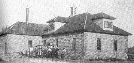 Historic image from the Hoy Sylvester Russell (1886-1958) page