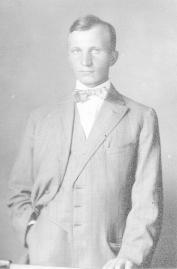 Historic image from the Hynek Rybnicek (1887-1971) page
