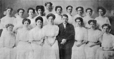 Historic image from the Mary Stark (1890 - 1960) page