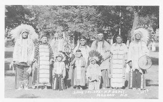 Historic image from the Rolland Ray Lutz (1887-1964) page