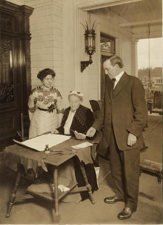 Historic image from the Viola Mae [Boley] Coe 1863-1943 page