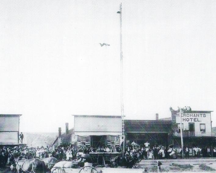 Historic image from the Merchants Hotel page