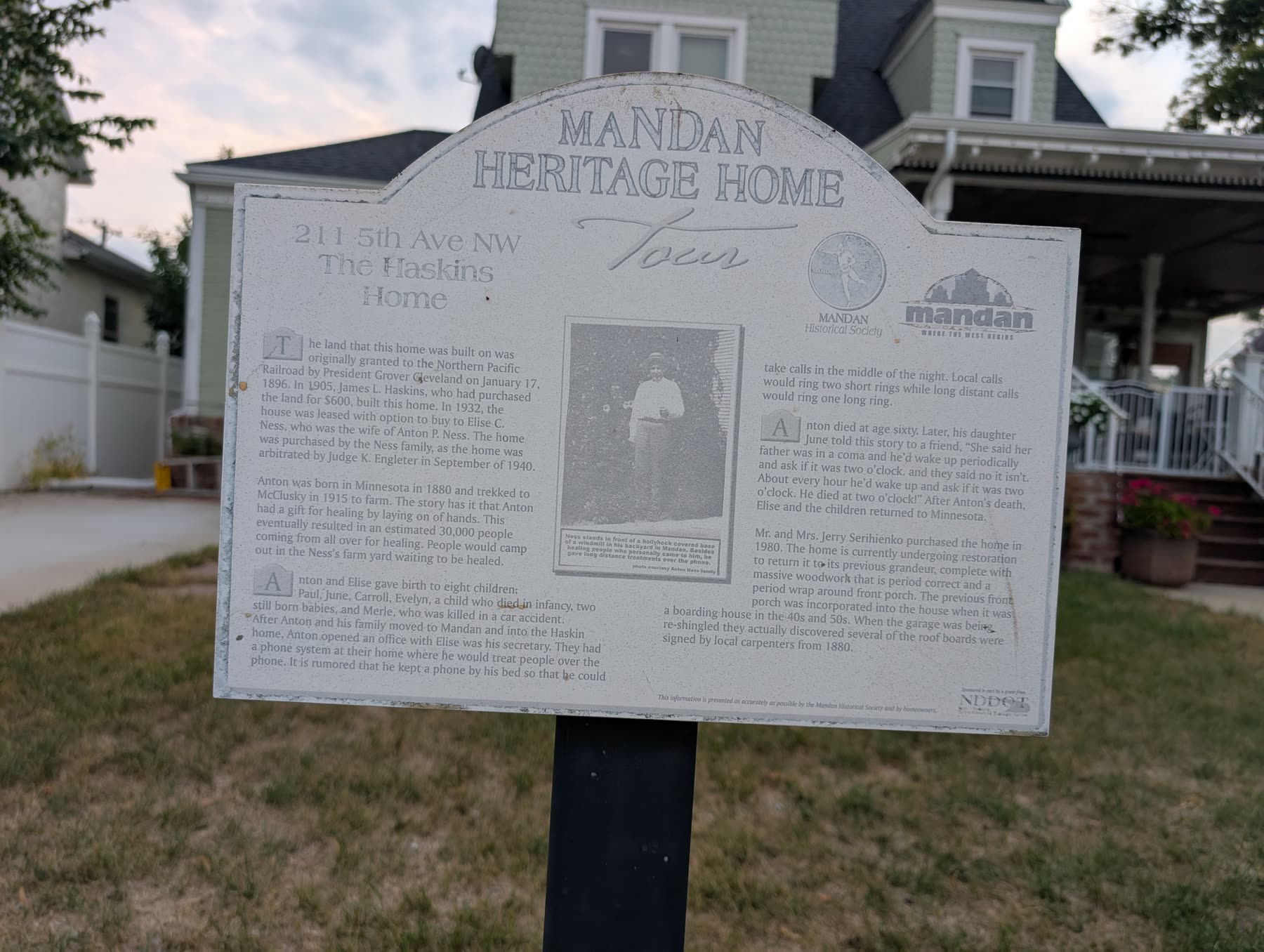The Haskins Home heritage sign