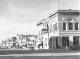 Historic image from the First National Bank Building page
