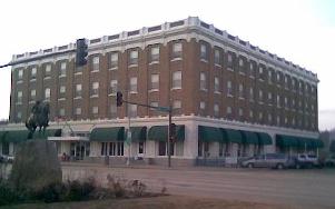 Historic image from the Lewis & Clark Hotel page
