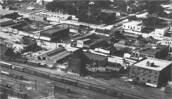 Historic image from the Missouri Valley Grocery Warehouse page
