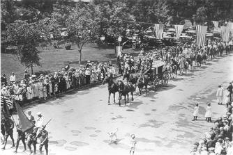 Historic image from the Roughrider Statue page